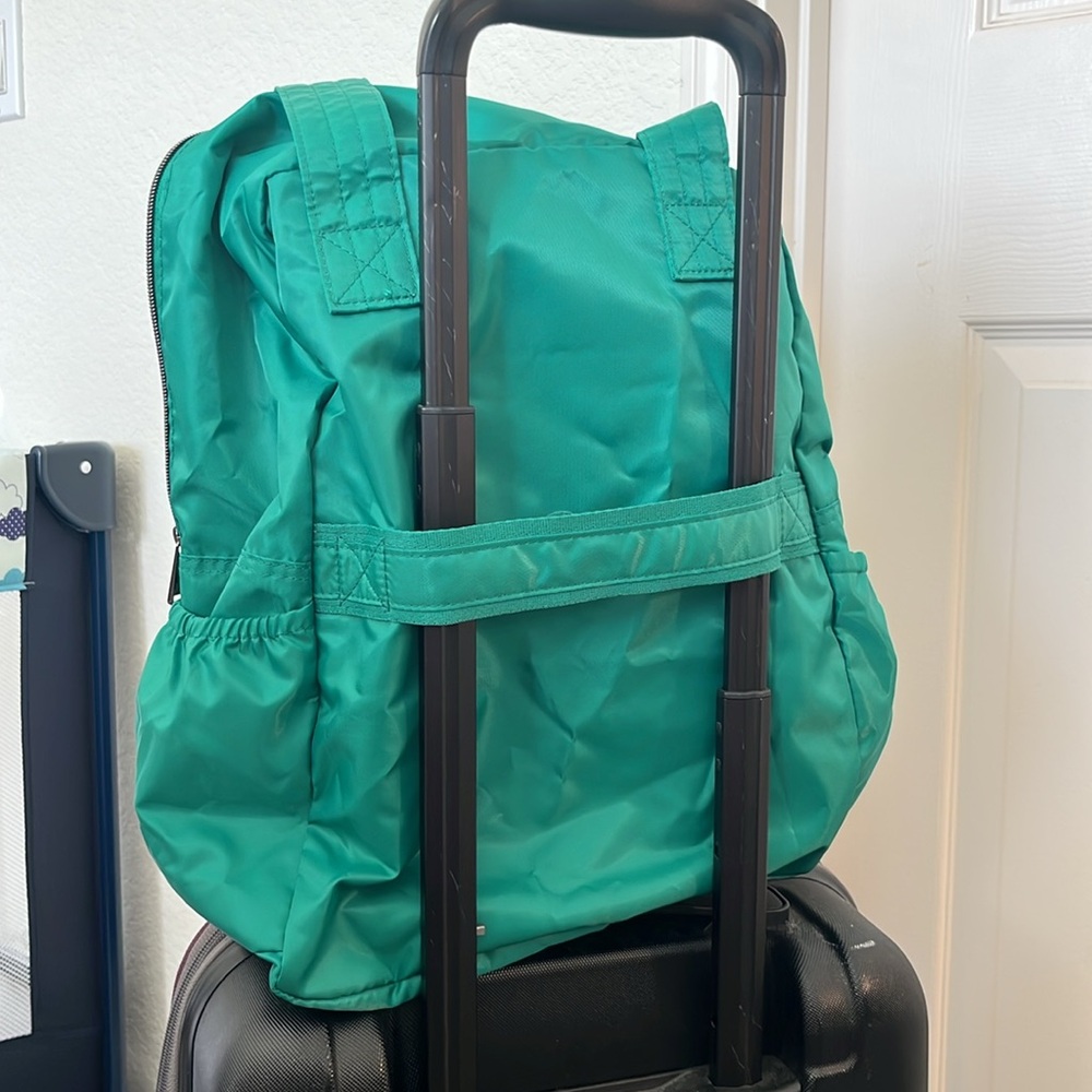 NWOT Lug Ranger XL Packable Tote Bag — Emerald Green - Picture 8 of 9
